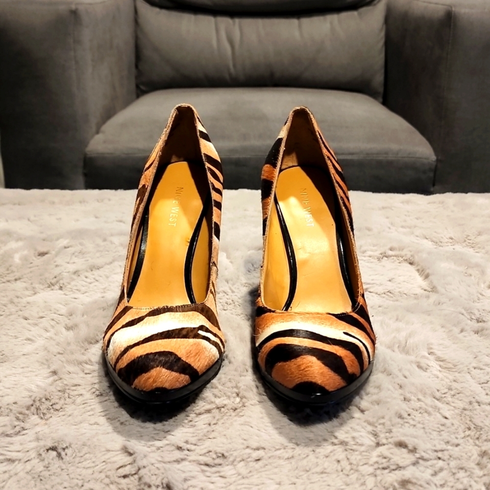 Women's Nine West Tiger Stripe Horse Hair Heels (Excellent) Size 8